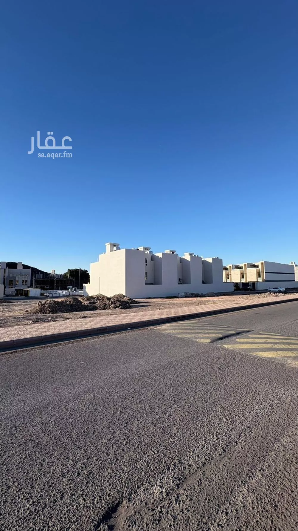 أرض 611 م² في مذينب 1