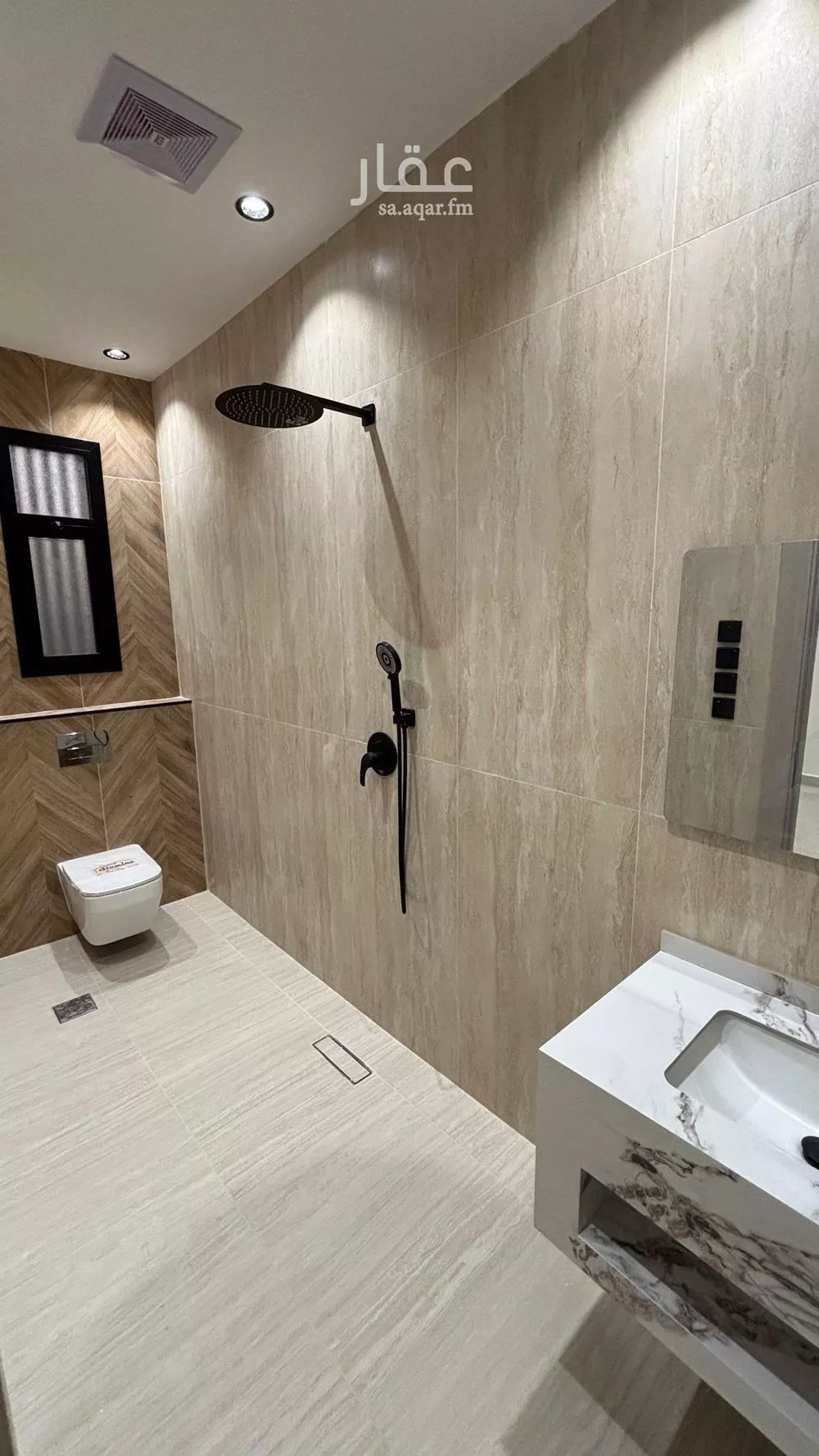 فيلا 6 غرف في الدفاع 5