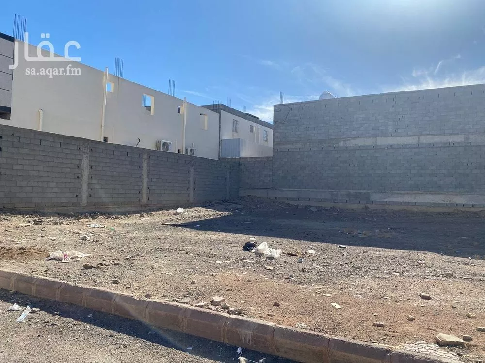 426 sqm land in Al Rumanah 2