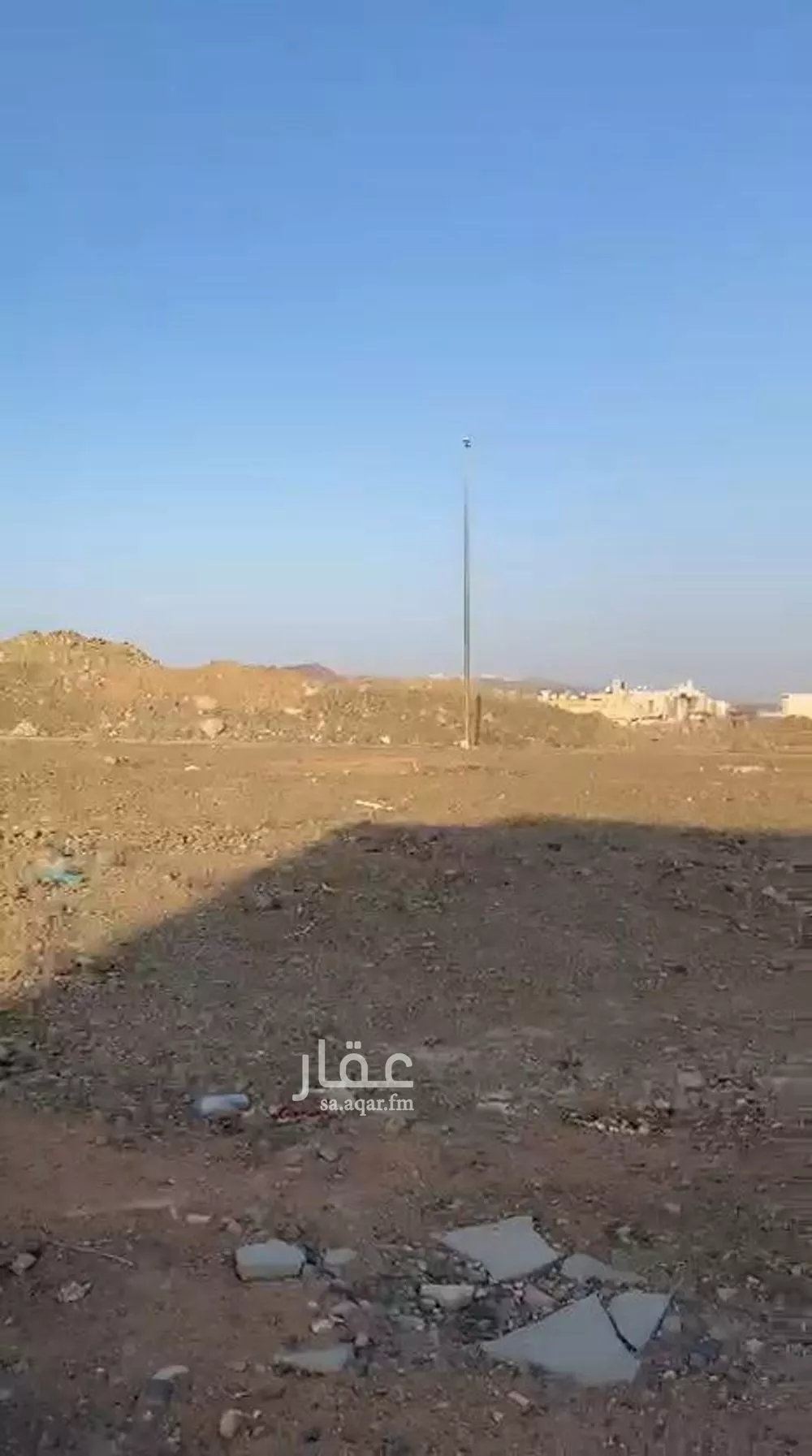 أرض 660 م² في قلعة مخيط