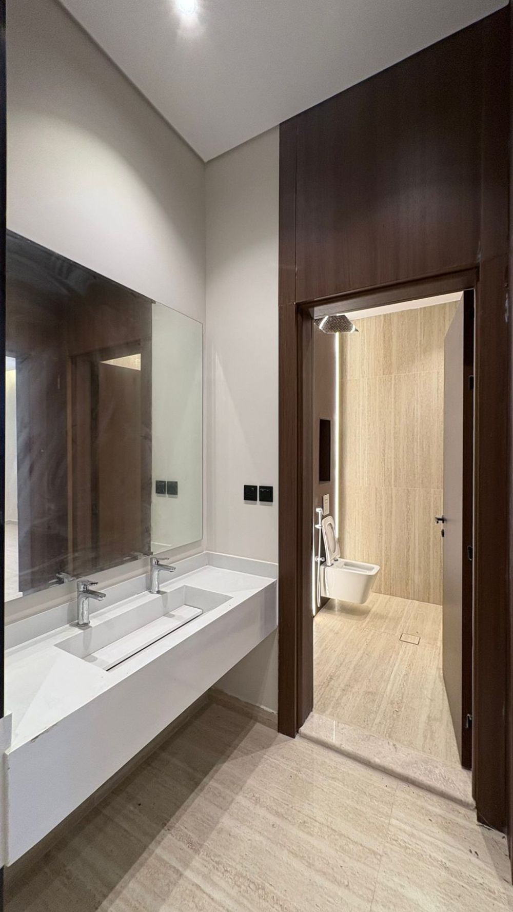 5 bedroom apartment in Sikkat Al Hadeed, Madinah 10