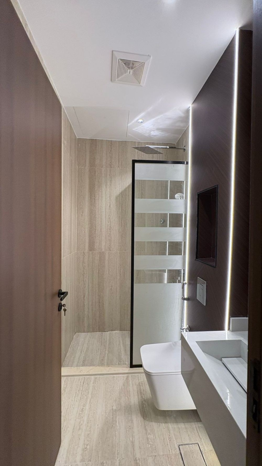 6 bedroom apartment in Sikkat Al Hadeed, Madinah 7