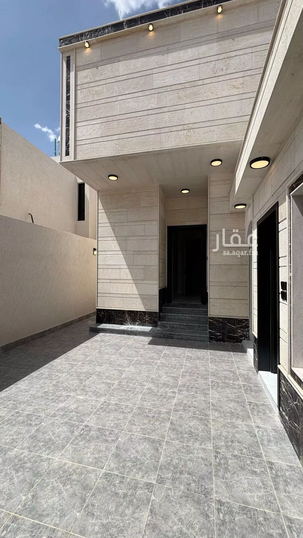 دور 4 غرف في السكة الحديدية 1