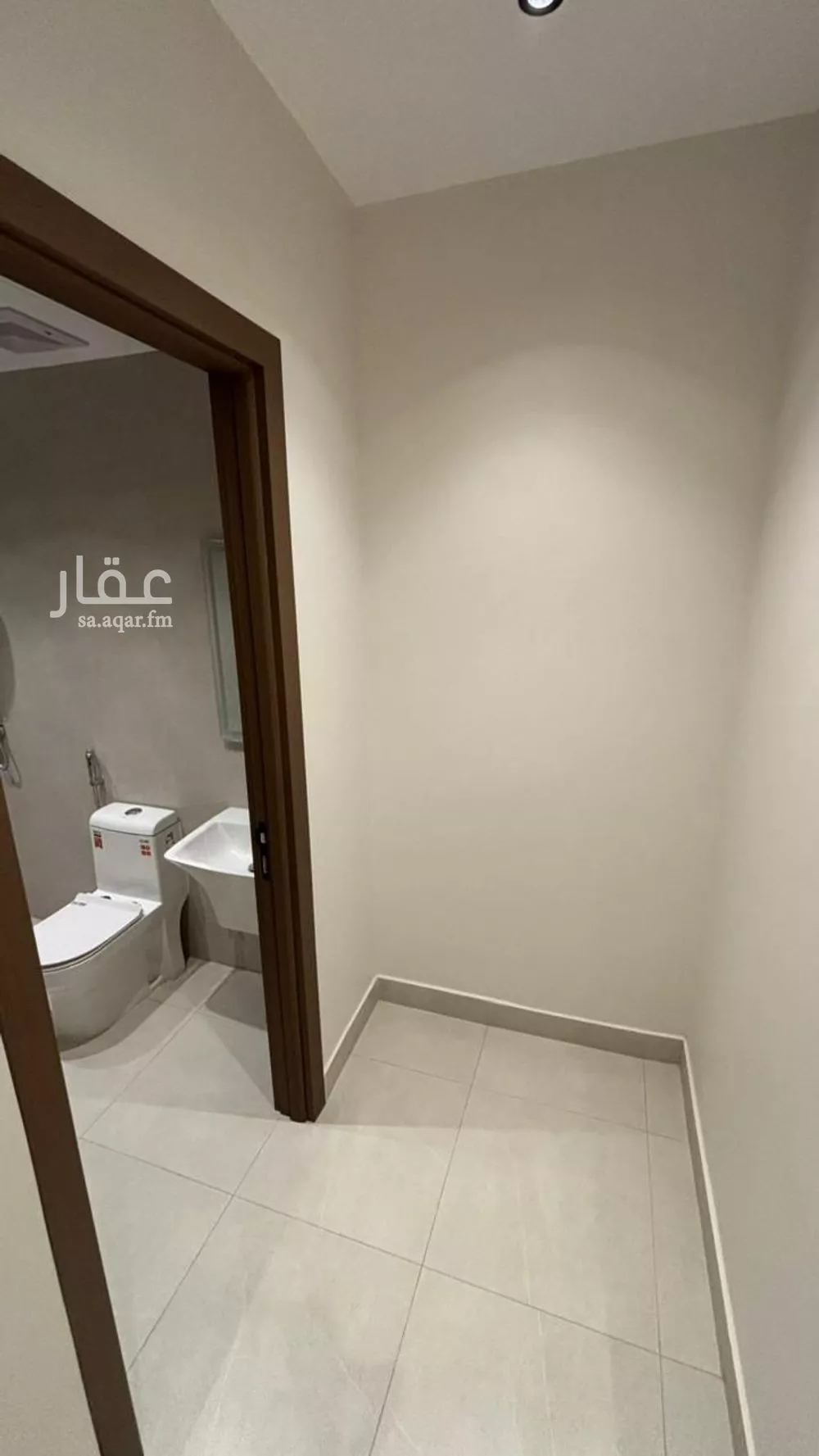 5 bedroom apartment in Al Difa, Madinah 4