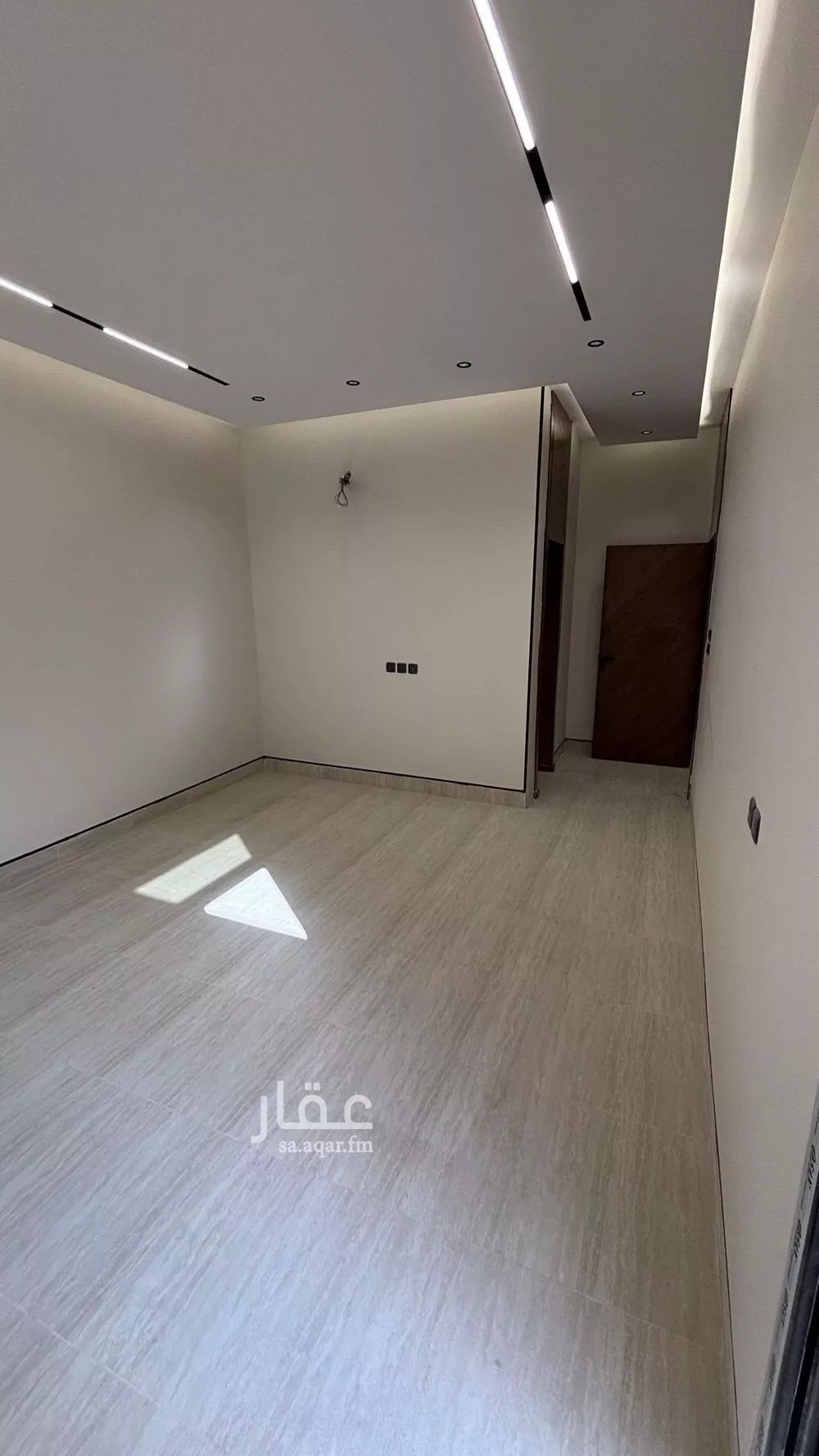 6 bedroom floor in Al Difa 2