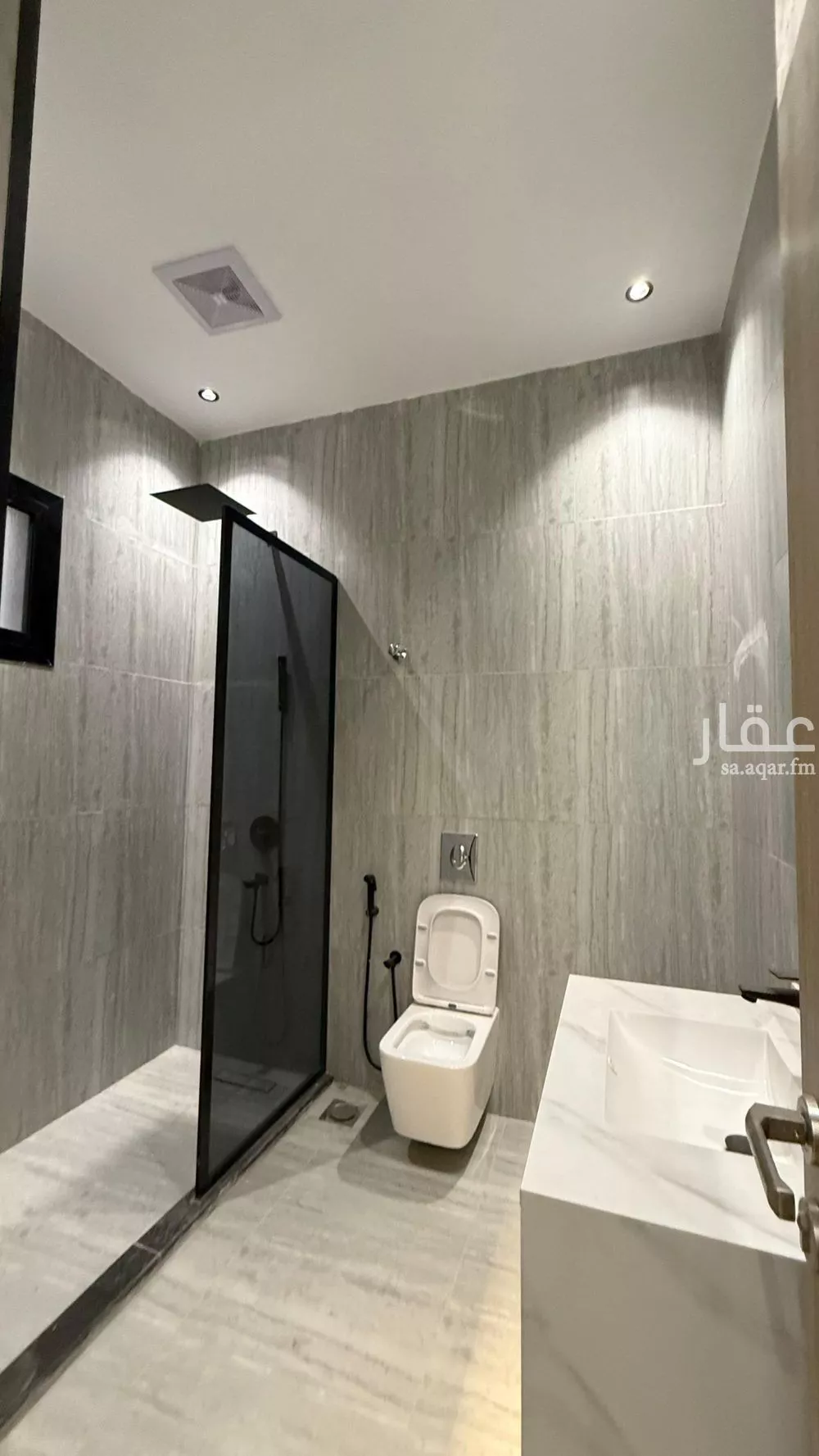 دور 6 غرف في السكة الحديدية 5