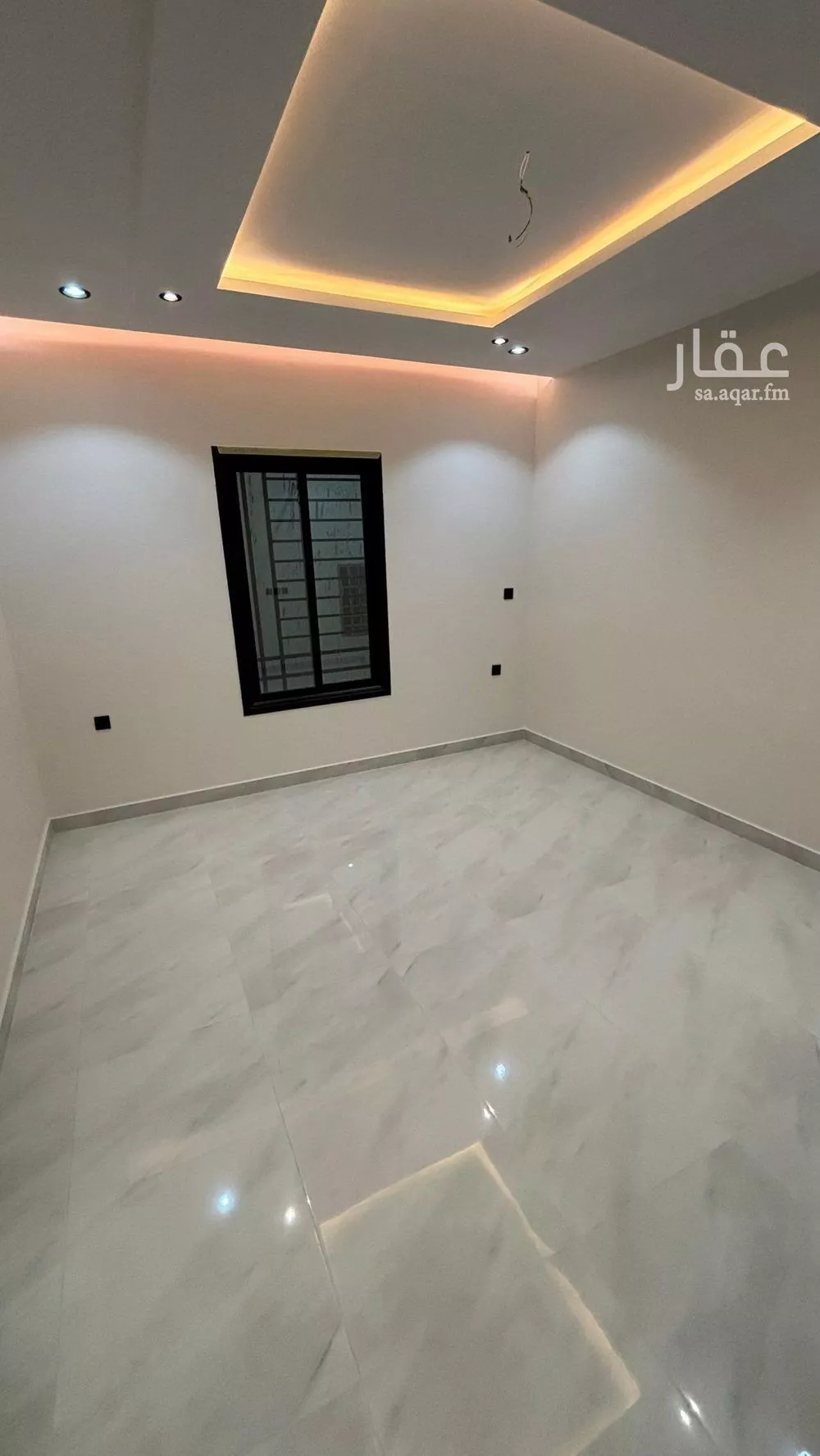 عمارة 309 م² في الدفاع 2