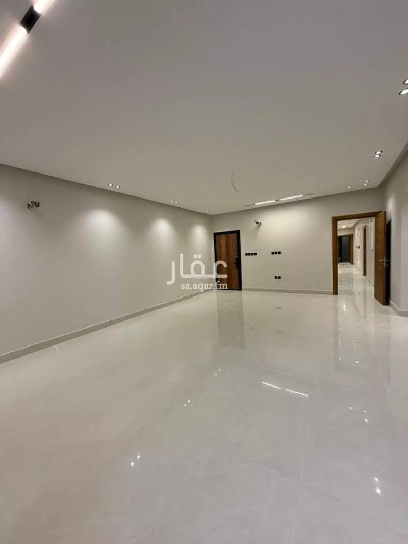 شقة 6 غرف في الصفا 3