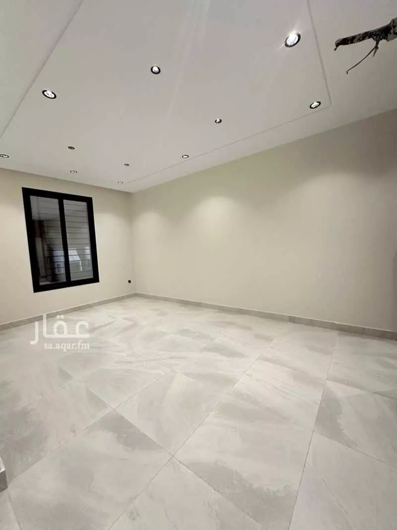 شقة 5 غرف في الصفا 1