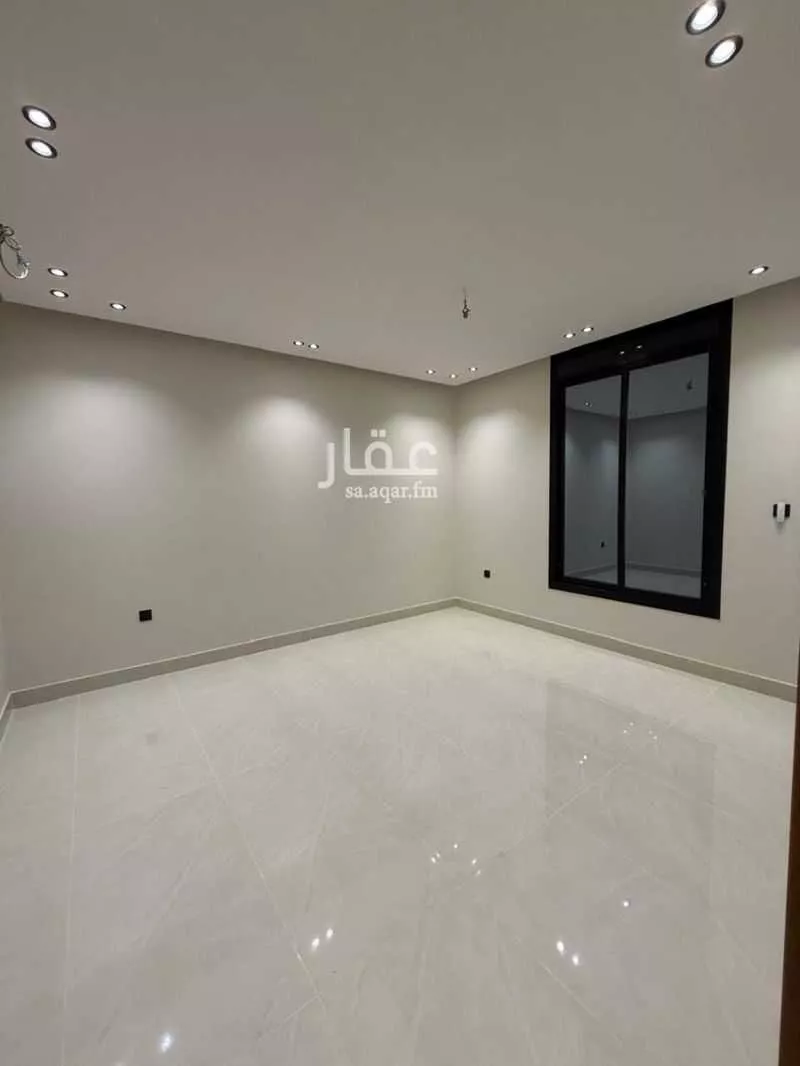 شقة 6 غرف في الصفا 5