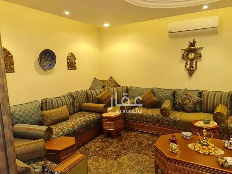 فيلا 12 غرف في الوادي 3