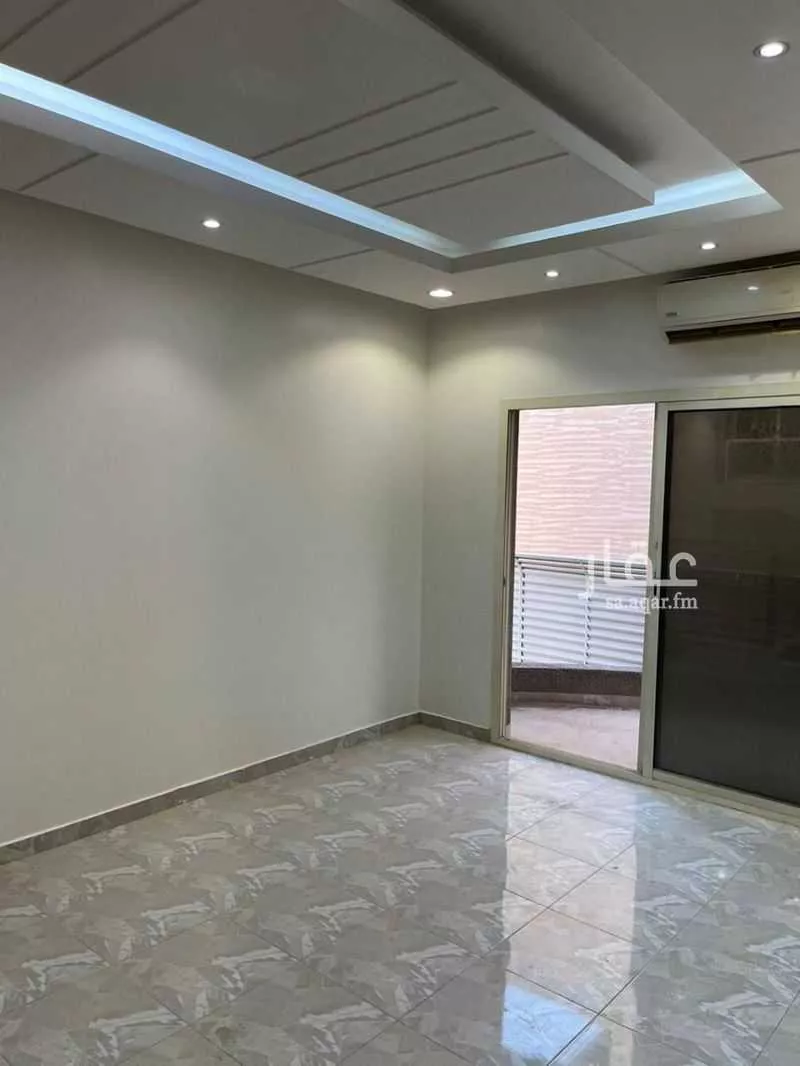 فيلا 12 غرف في العارض 2