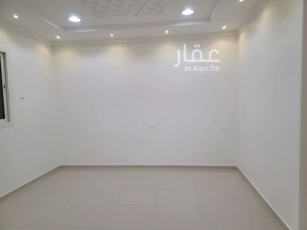 3 bedroom floor in Al Mahdiyyah 1