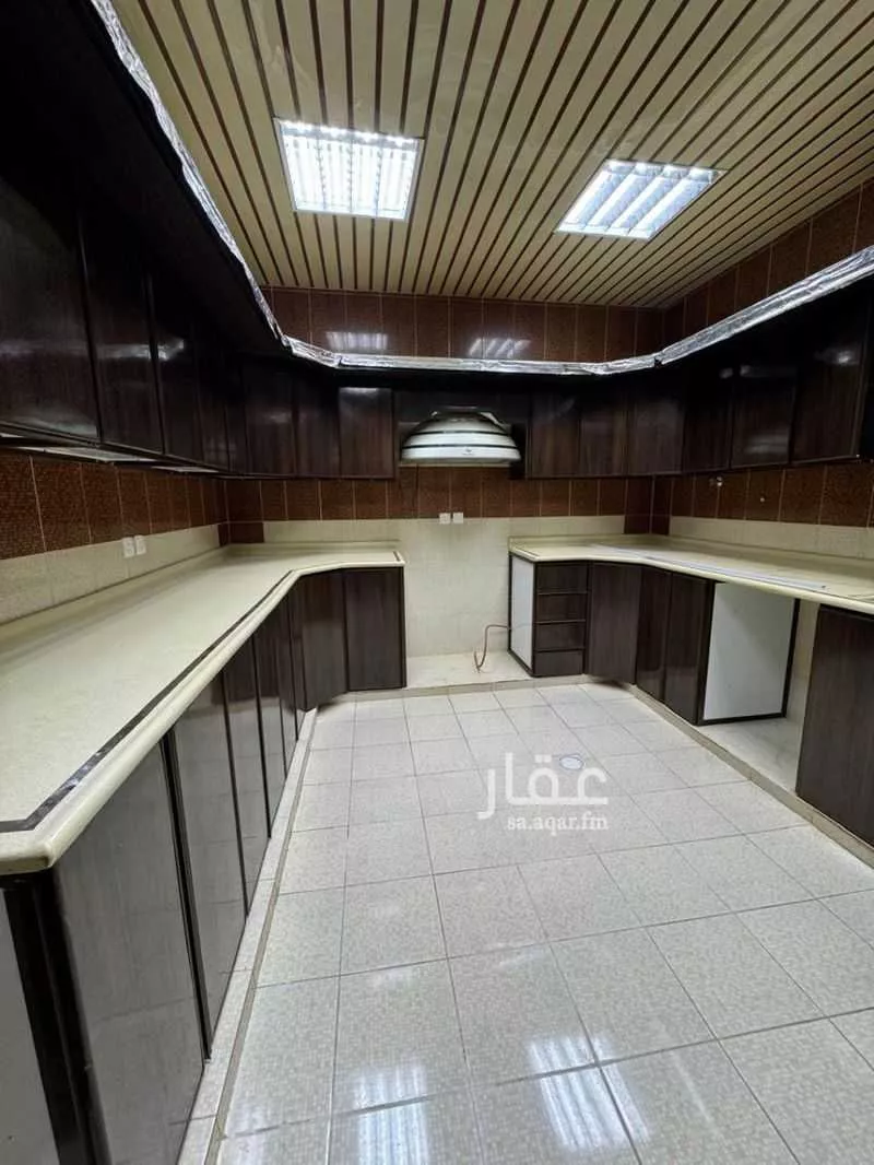 شقة 4 غرف في ظهرة لبن 5