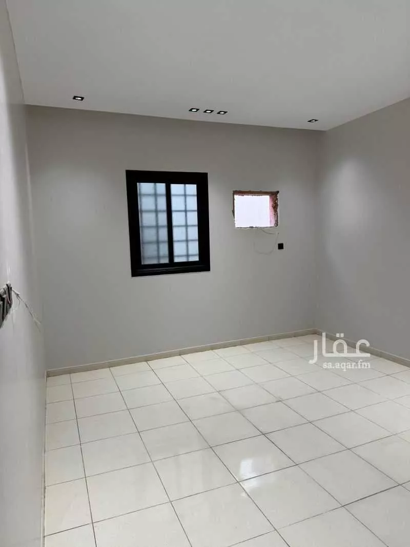 شقة 4 غرف في الرمال 2