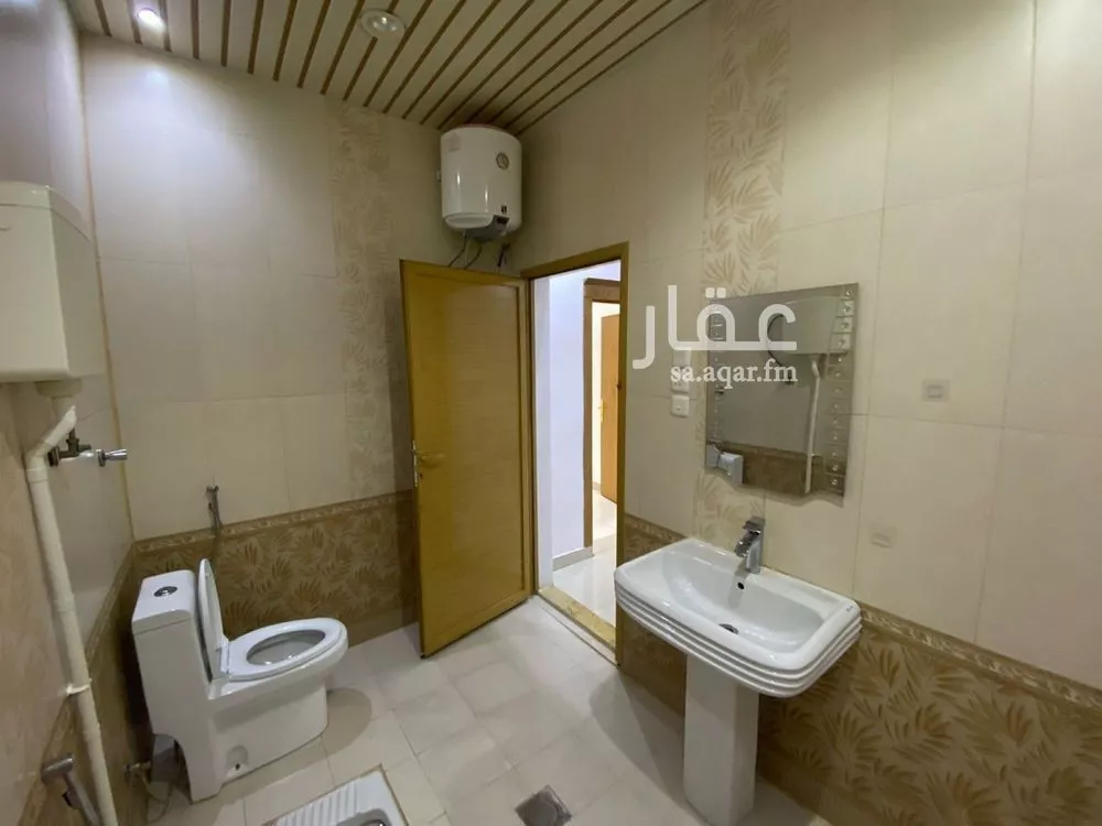 فيلا 7 غرف في الرمال 2