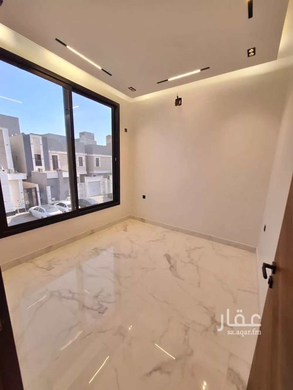 دور 7 غرف في الرمال 5