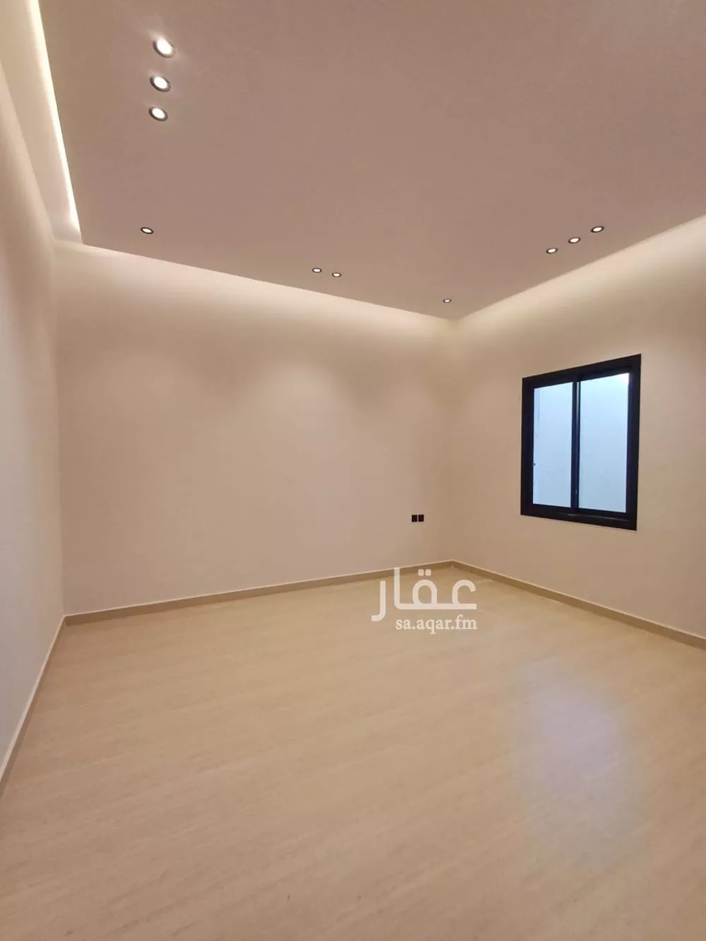 فيلا 5 غرف في الجنادرية 4