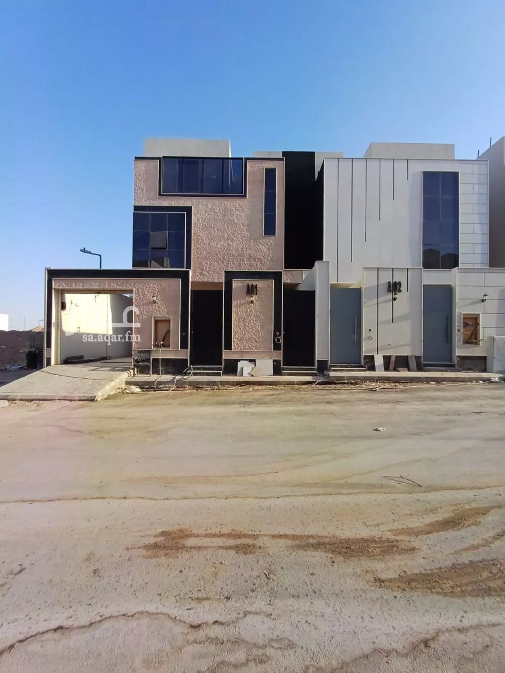 فيلا 8 غرف في الشرق 2