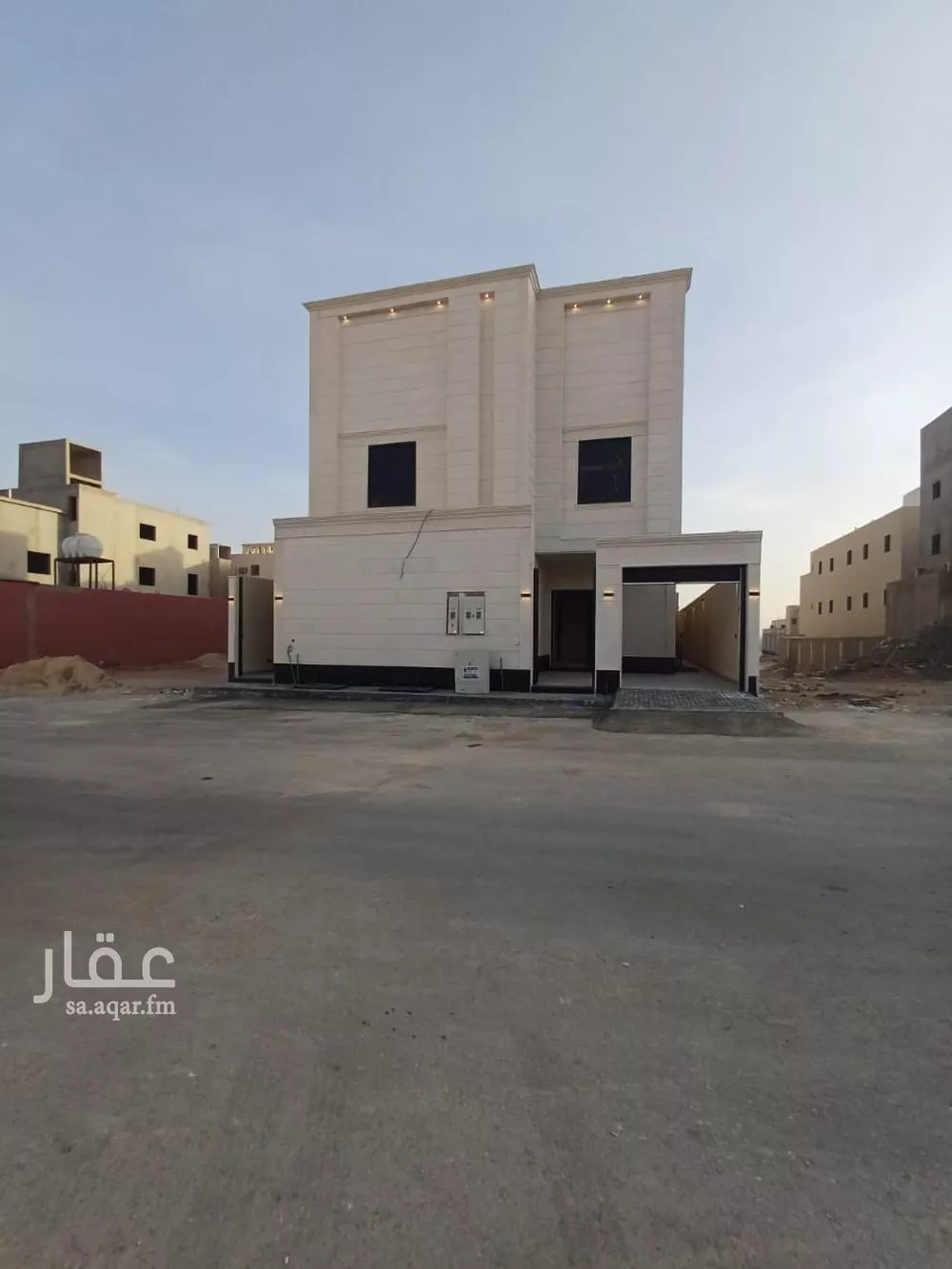 دور 6 غرف في الشرق 1