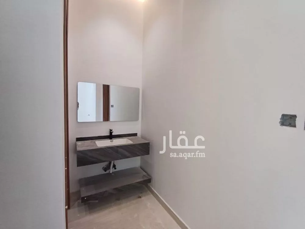 6 bedroom villa in An Nadhim, Riyadh 16