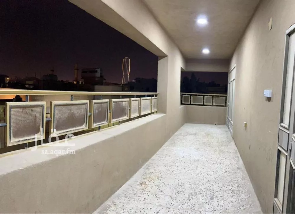 7 bedroom villa in King Fahd, Riyadh 10