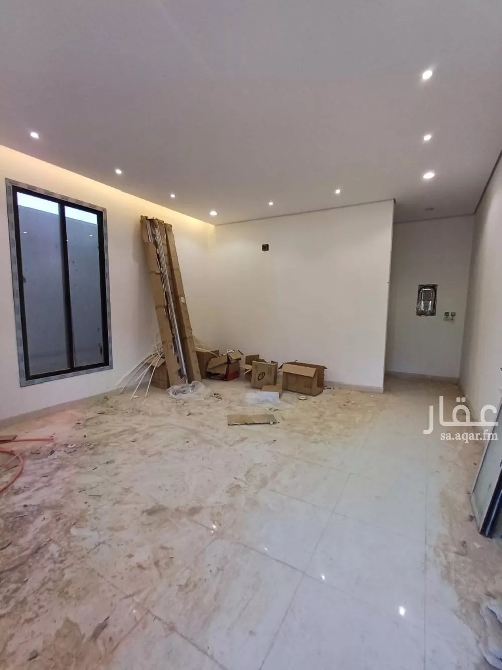 فيلا 8 غرف في الشرق 5