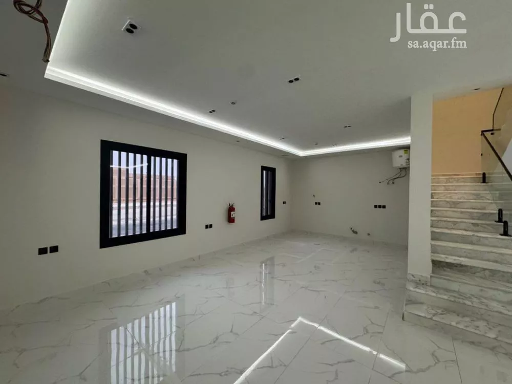 شقة 4 غرف في الرمال 5