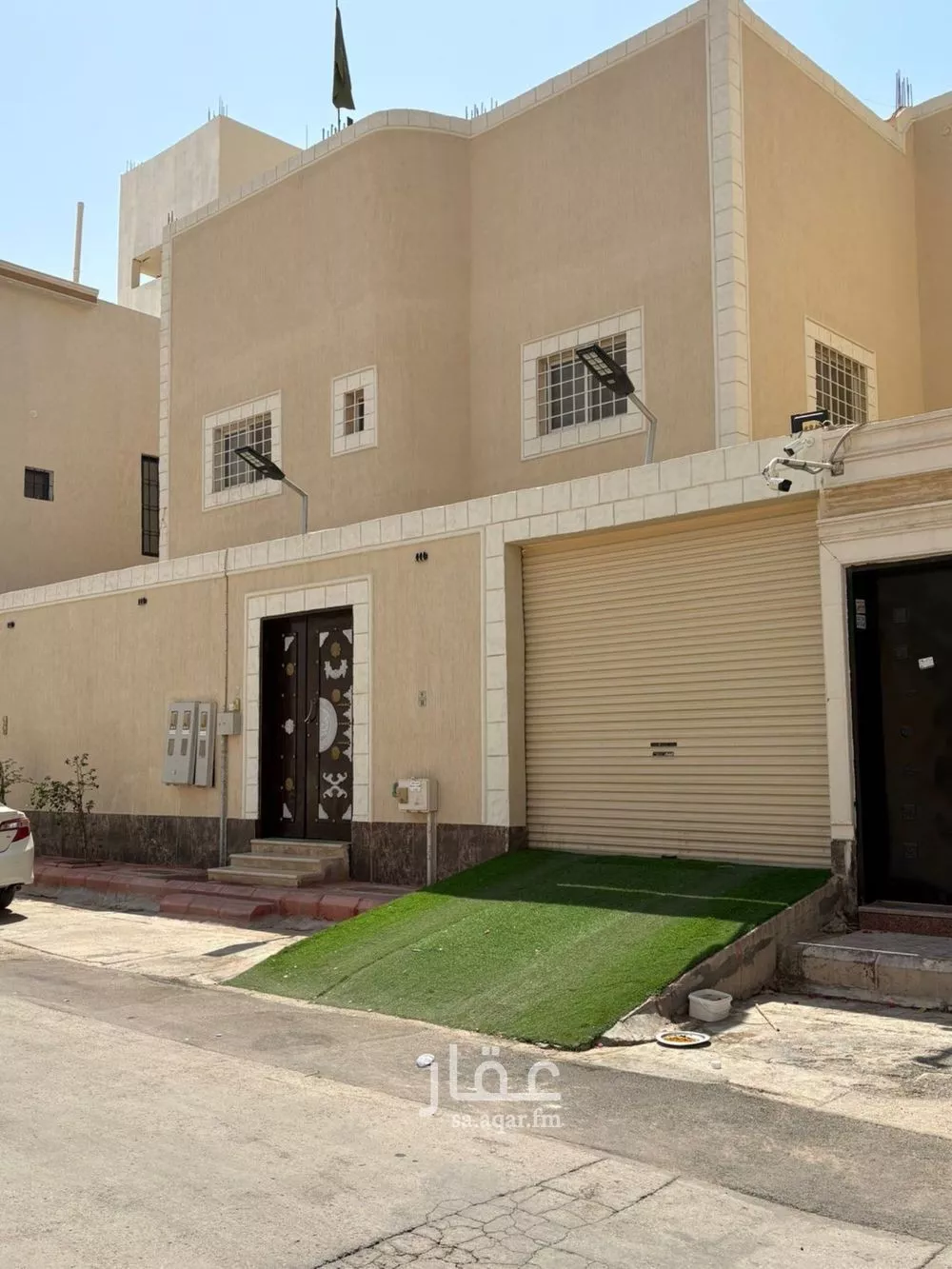 فيلا 7 غرف في النظيم 1