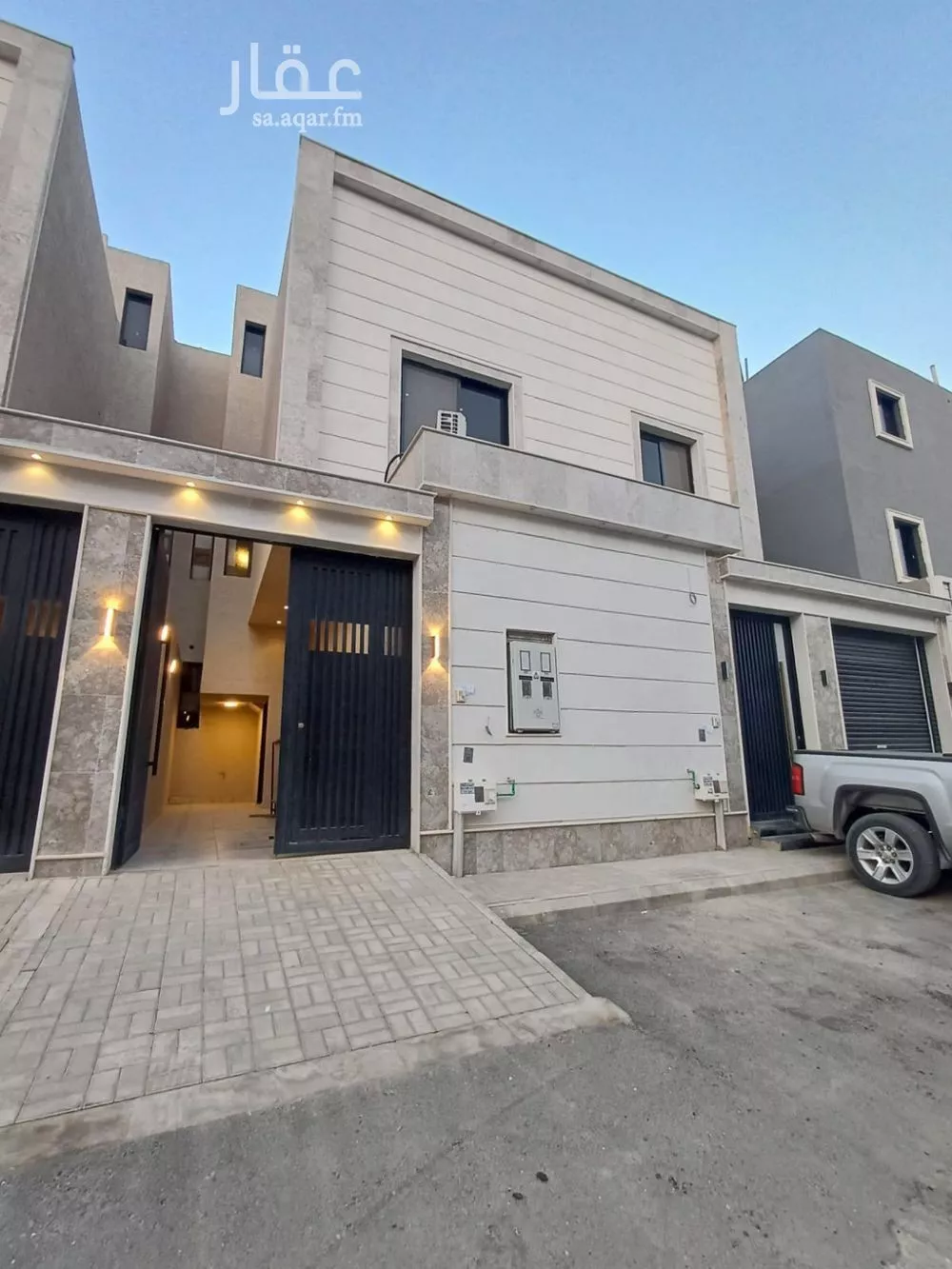 شقة 5 غرف في النظيم 3