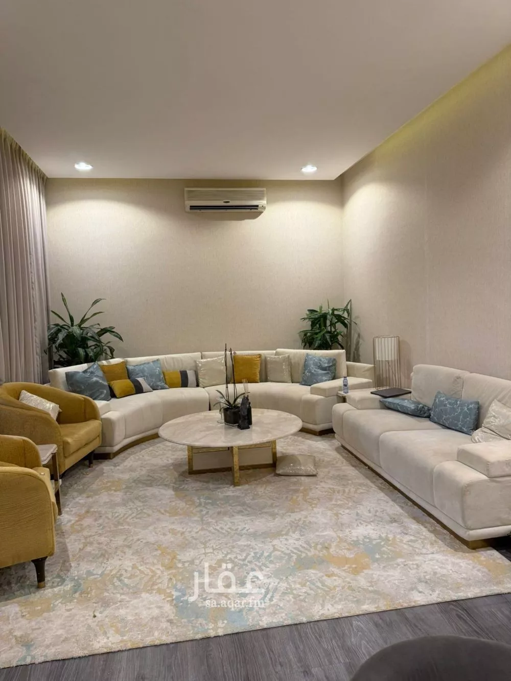 فيلا 7 غرف في الشرق 4