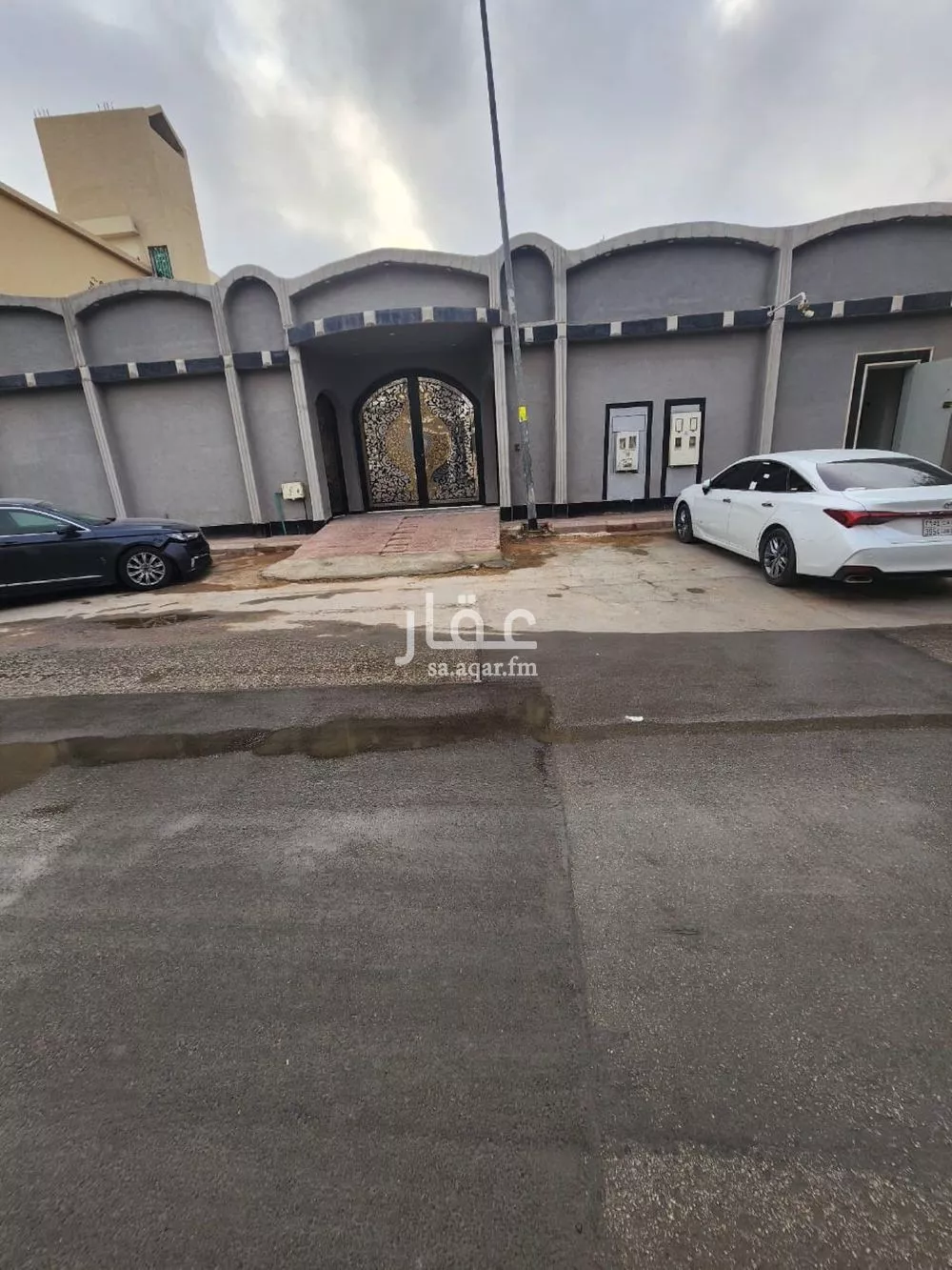 فيلا 8 غرف في النظيم 2