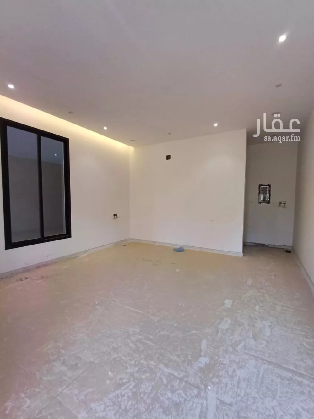 فيلا 8 غرف في الشرق 2