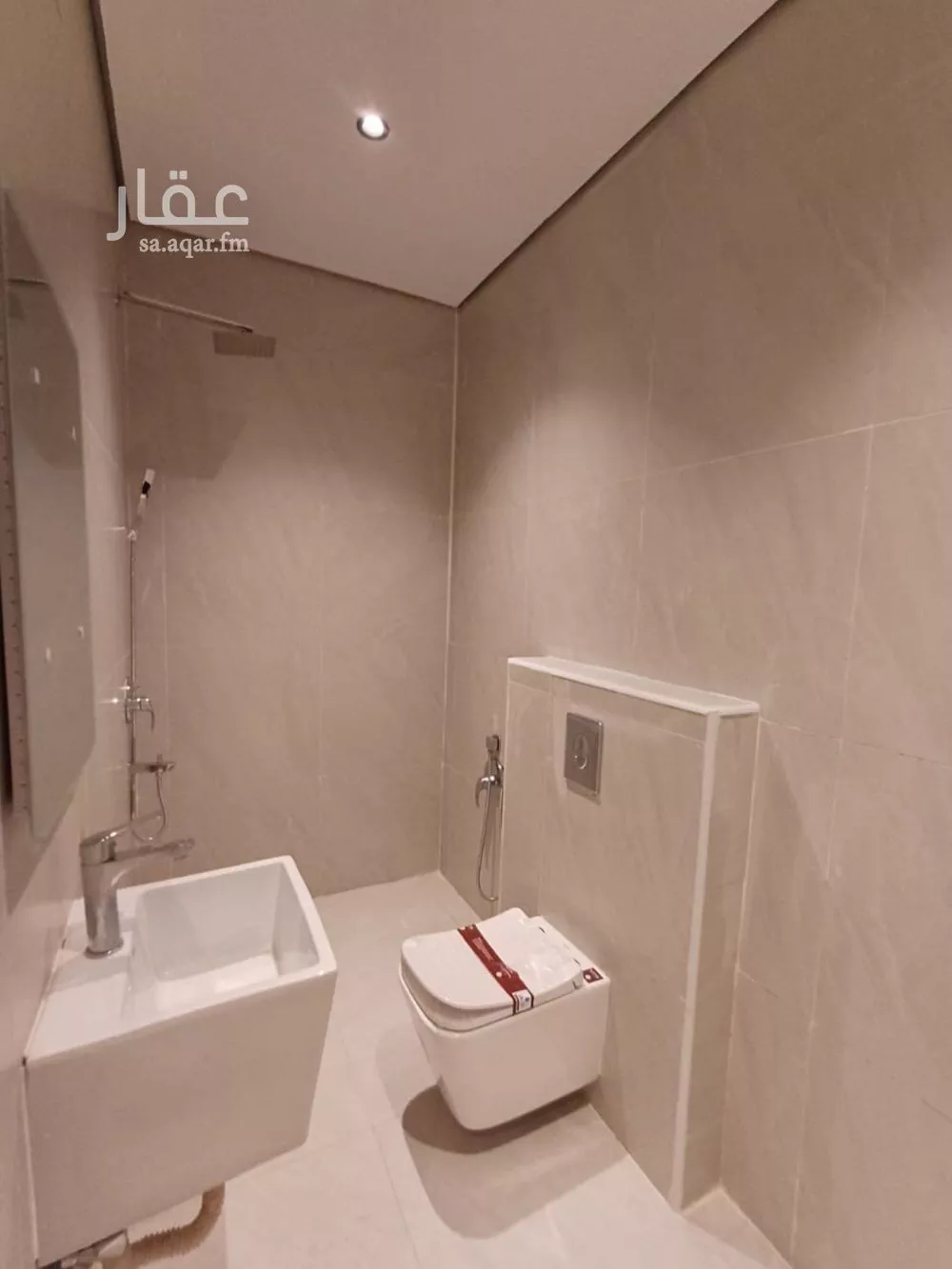 شقة 3 غرف في الرمال 2