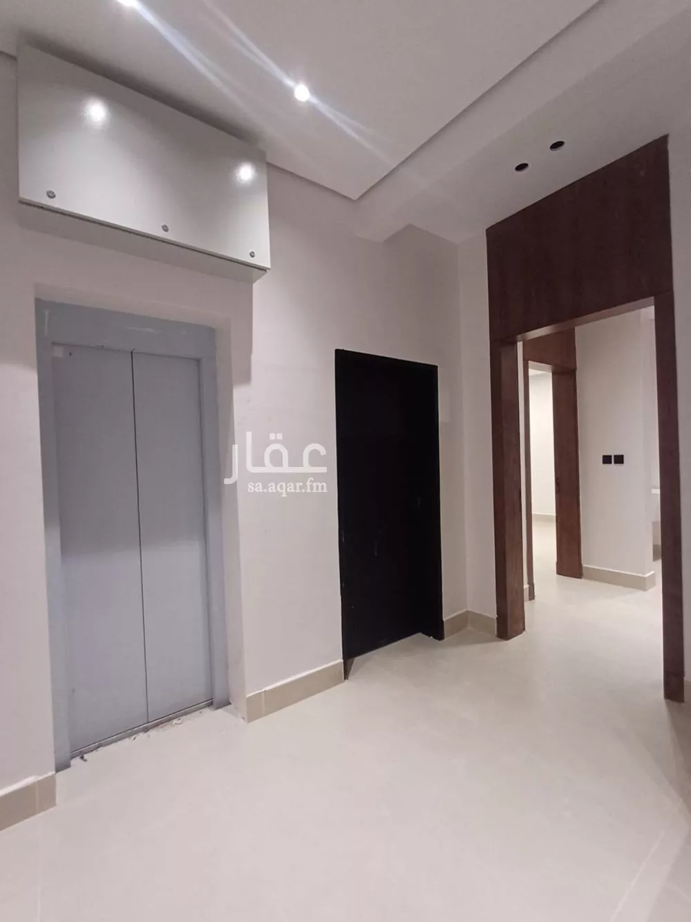 شقة 4 غرف في الرمال 5