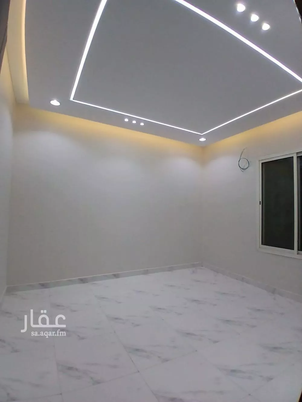 شقة 3 غرف في الرمال 3