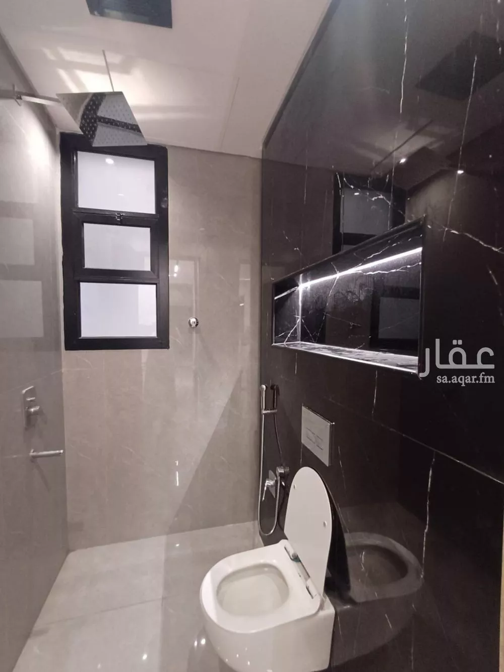 شقة 3 غرف في الرمال 5