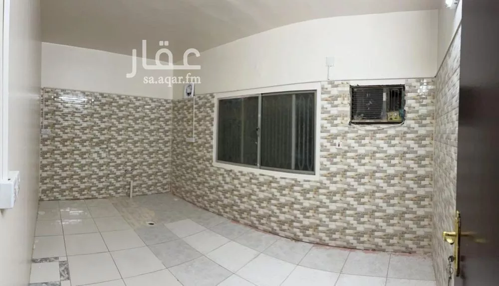 7 bedroom villa in King Fahd, Riyadh 11