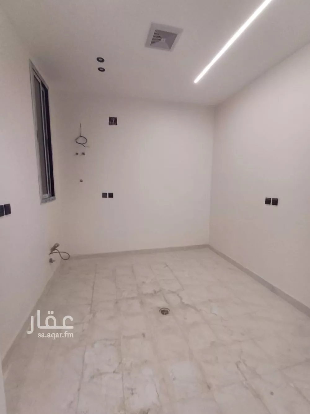 شقة 4 غرف في الرمال 4