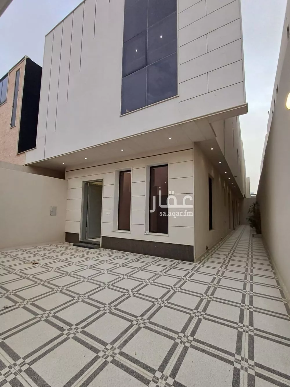 7 bedroom villa in Ash Sharq 5