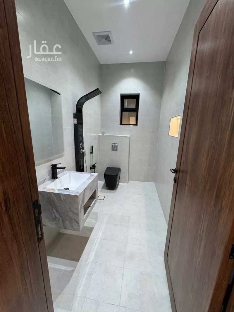 دور 6 غرف في قلعة مخيط 3