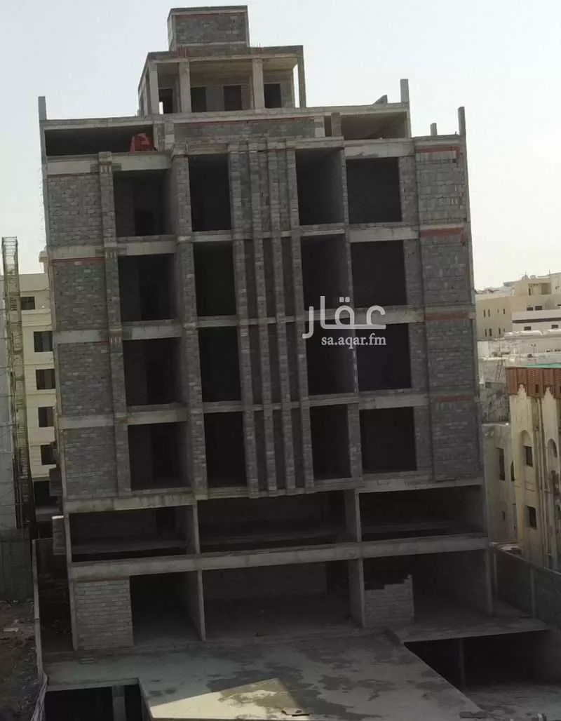 717 sqm building in Al Salamah 2