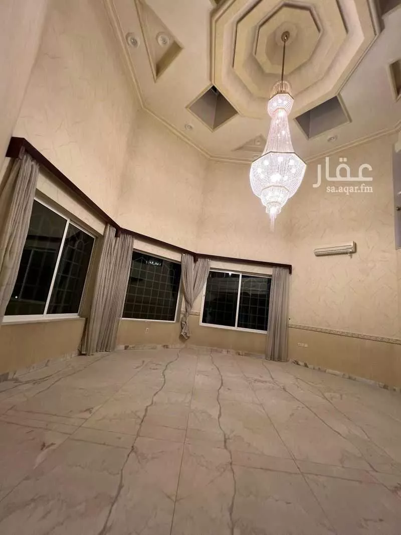 8 bedroom villa in Al Rawabi, Riyadh 6