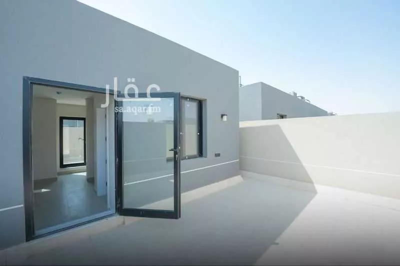 5 bedroom villa in Al Aridh, Riyadh 5