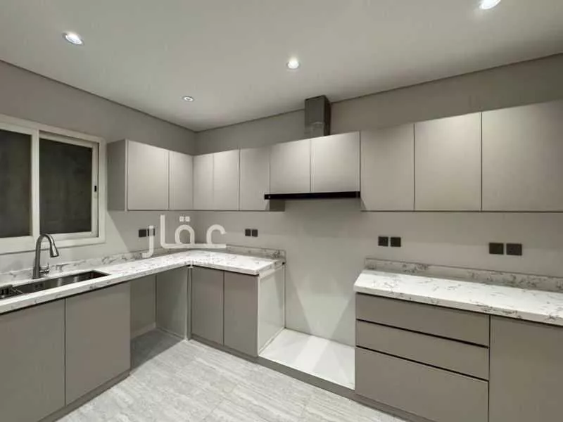 9 bedroom villa in Ishbiliyah 4