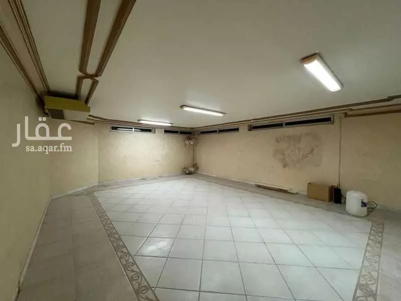 8 bedroom villa in Al Rawabi, Riyadh 29