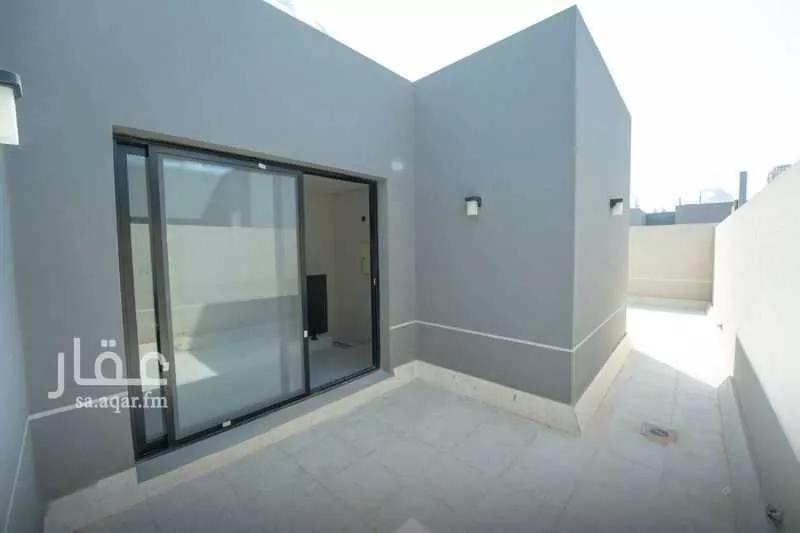 5 bedroom villa in Al Aridh, Riyadh 14