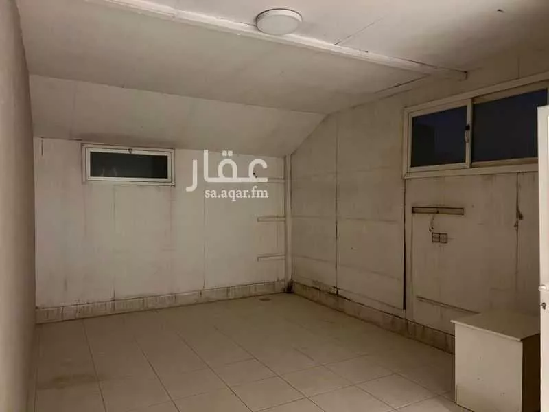 8 bedroom villa in Al Rawabi, Riyadh 18