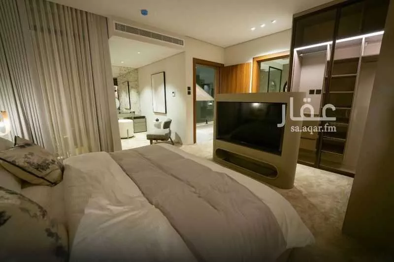 5 bedroom villa in Al Aridh, Riyadh 17