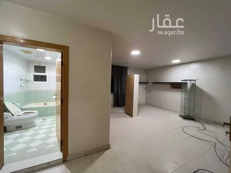 8 bedroom villa in Al Rawabi, Riyadh 7